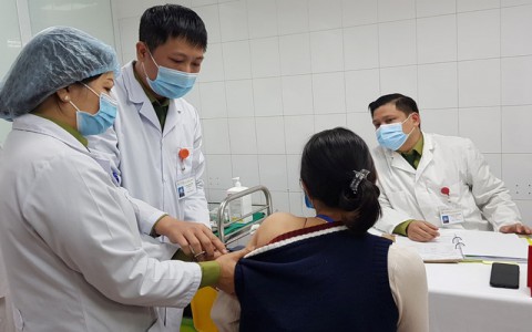 Sức khỏe 20 người tiêm liều cao nhất vắc xin Covid-19 Việt Nam hiện ra sao?